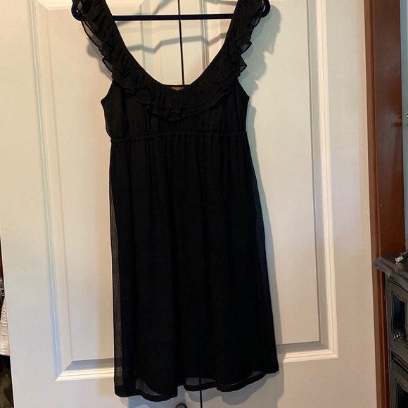 Ali Ro Black Empire Waist Ruffle Neckline Dress. Size 4. 100% Cupro. Mini length - Picture 1 of 10